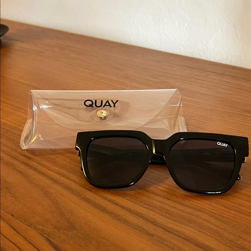 Quay Australia Glossy Black Sunglasses - Picture 1 of 9